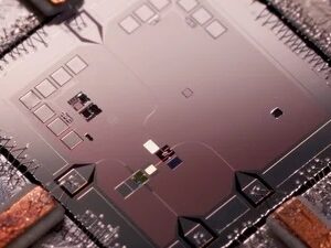 UChicagoX: Introduction to Quantum Computing for Everyone